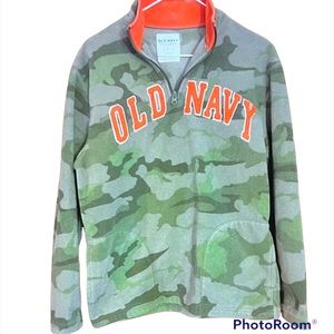OLD NAVY CAMO SWEATSHIRT